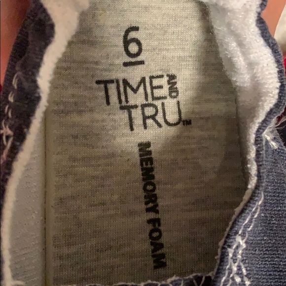 Time and Tru Size 6 New Memory Foam Navy Shoes - Picture 6 of 7
